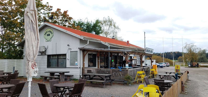 Box Café & Grill